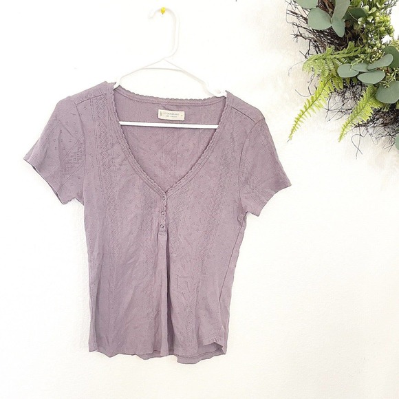 Lucky Brand Tops - Lucky Brand Purple Embroidered Lightweight Cotton Top -sz M Short Sleeve Boho